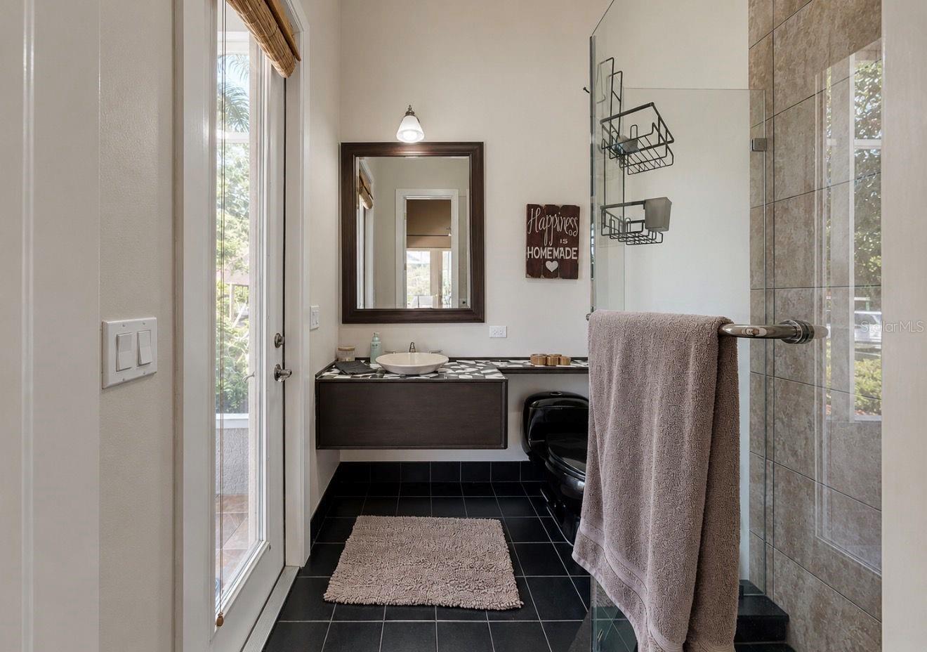 TOMLINSON ACRES - Residential