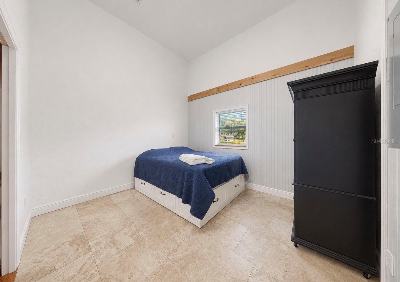 TOMLINSON ACRES - Residential