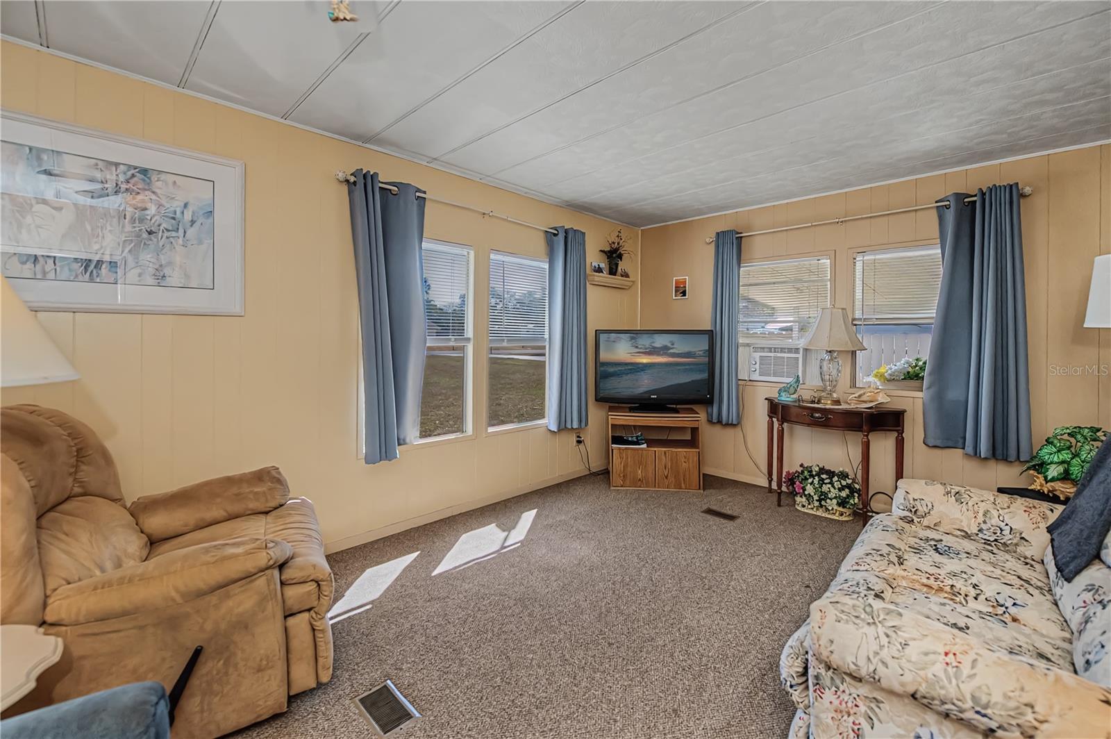 MARLAND COURT - Residential