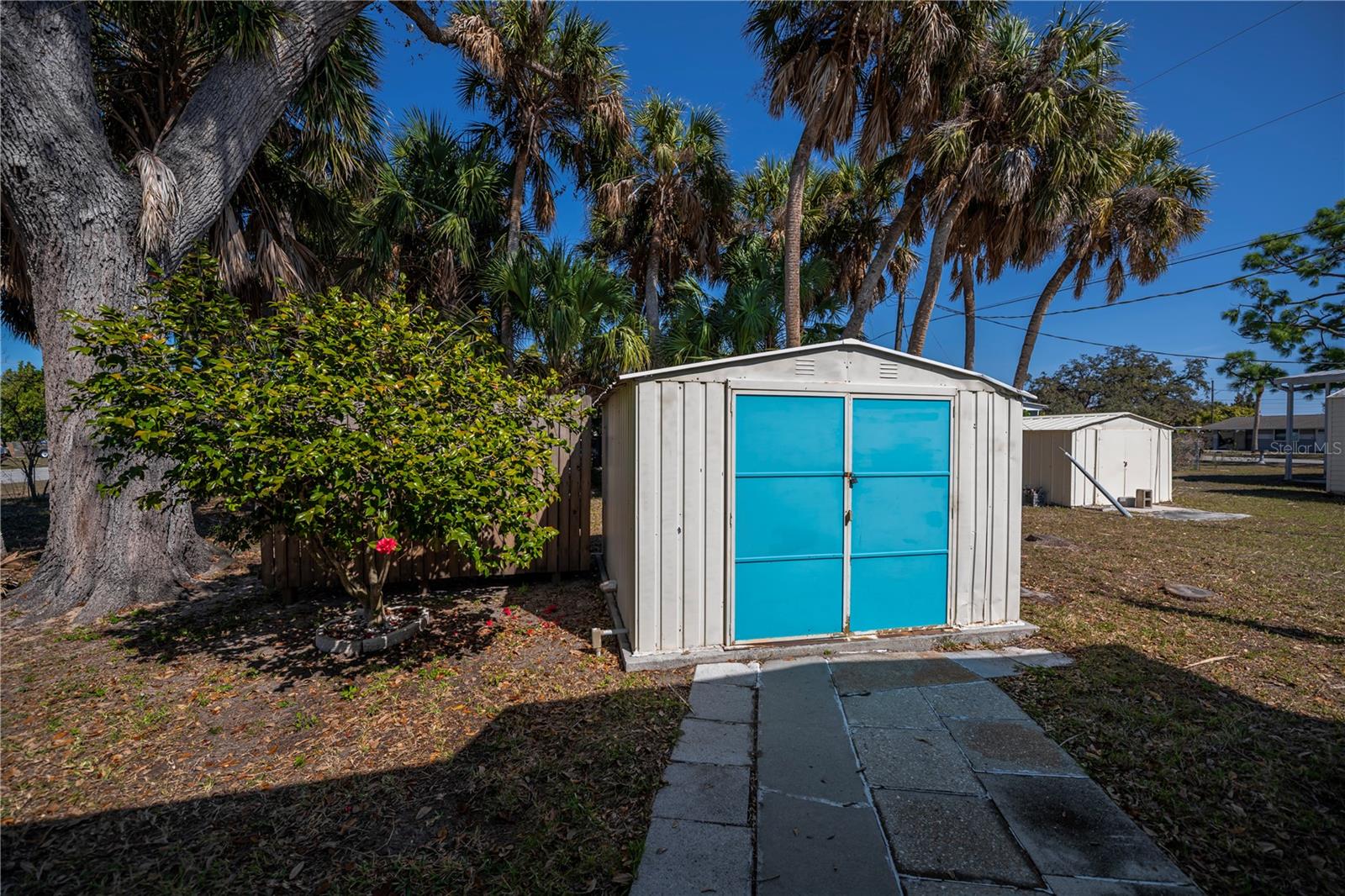 MARLAND COURT - Residential