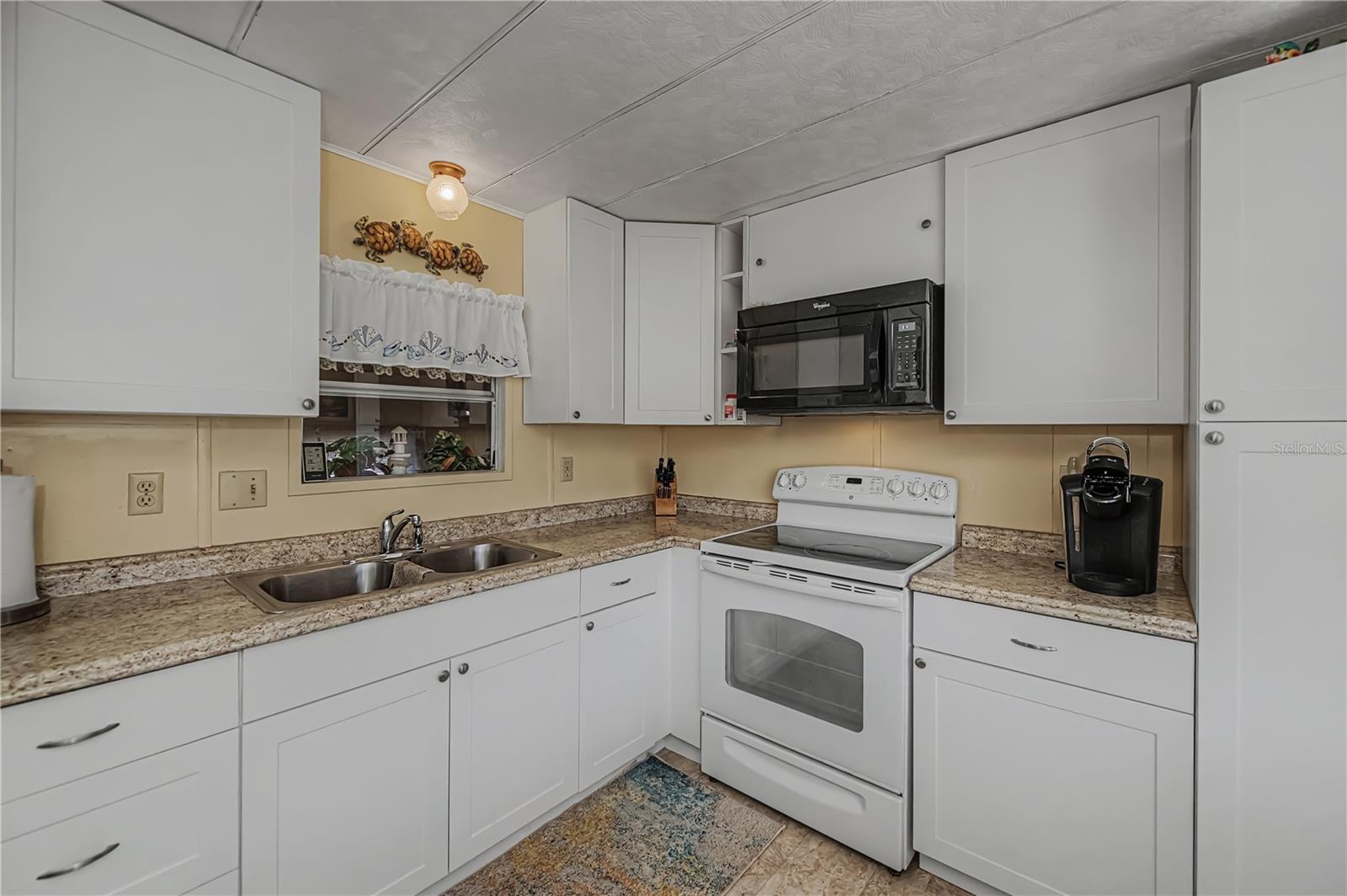 MARLAND COURT - Residential