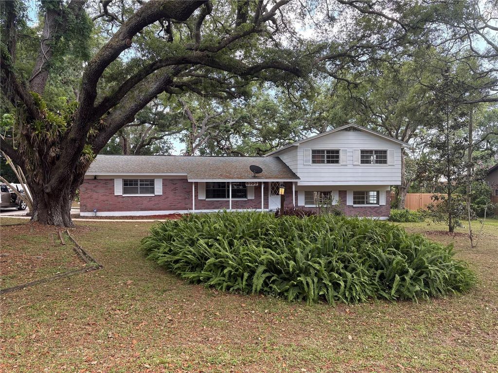 Photo of 5107 E 120th Avenue, Temple Terrace, FL 33617 (MLS # TB8500394)