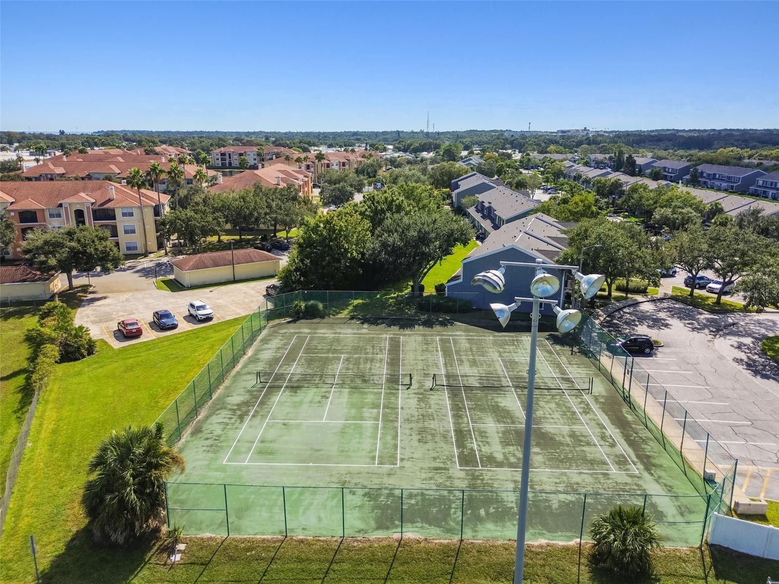 COUNTRYSIDE KEY - Residential