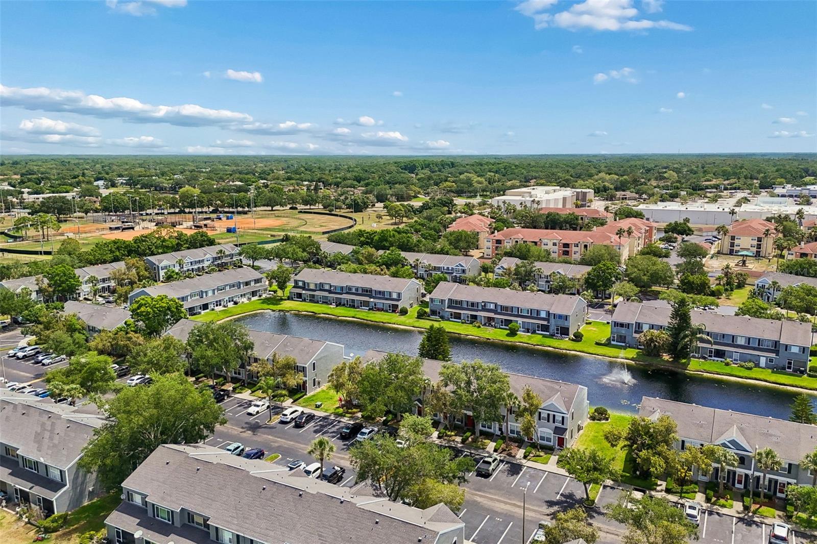 COUNTRYSIDE KEY - Residential