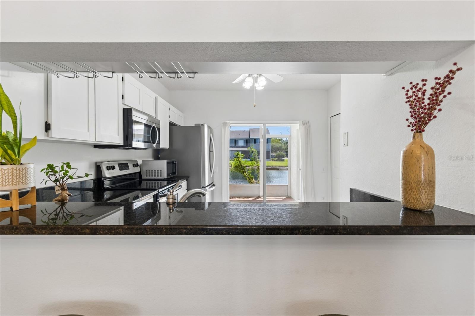 COUNTRYSIDE KEY - Residential