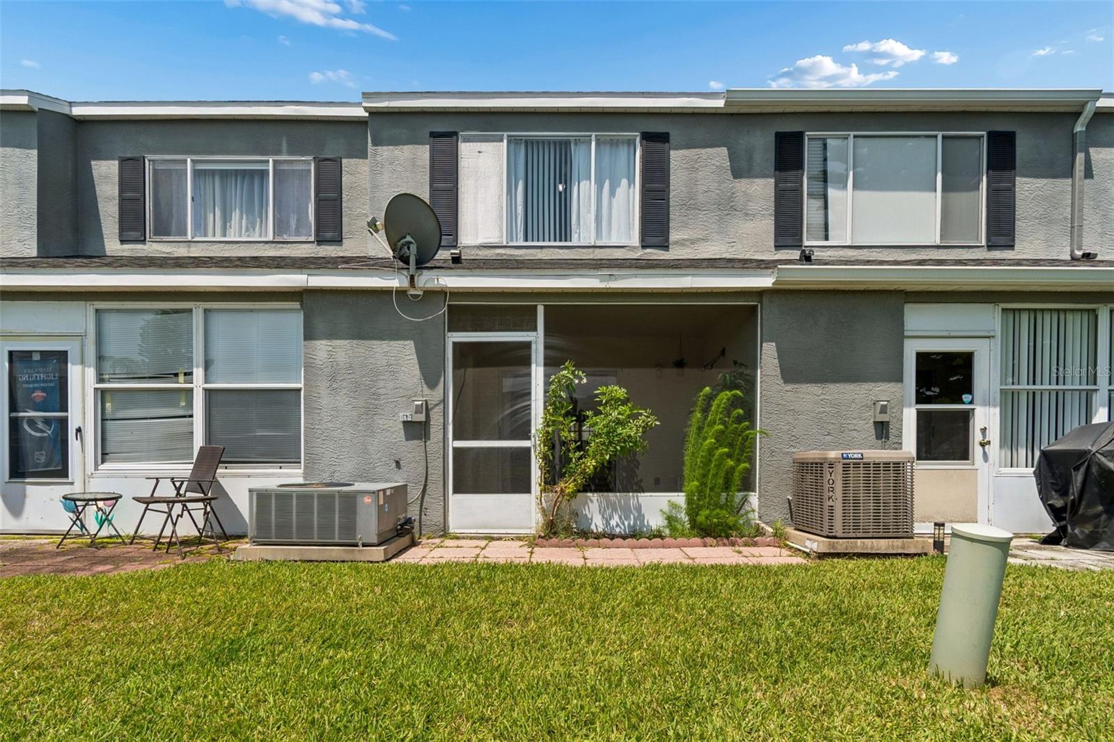 COUNTRYSIDE KEY - Residential