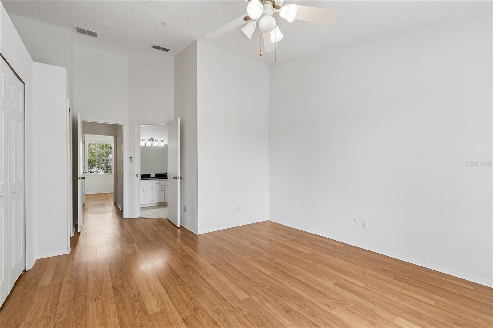 COUNTRYSIDE KEY - Residential