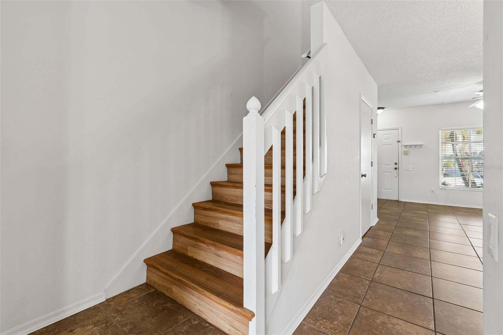 COUNTRYSIDE KEY - Residential
