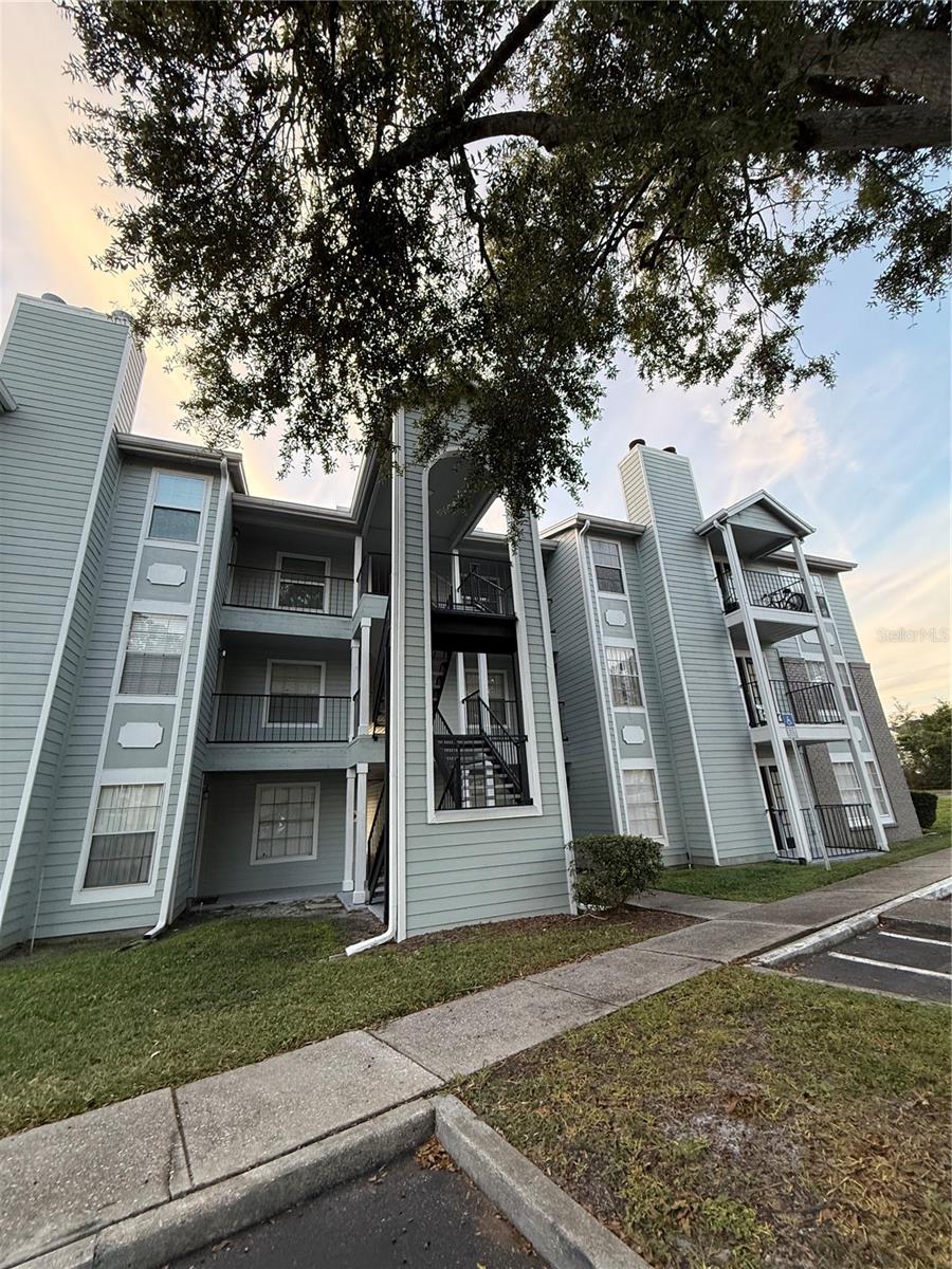 Photo of 2550 N Alafaya Trail #7301, Orlando, FL 32826 (MLS # O6454178)