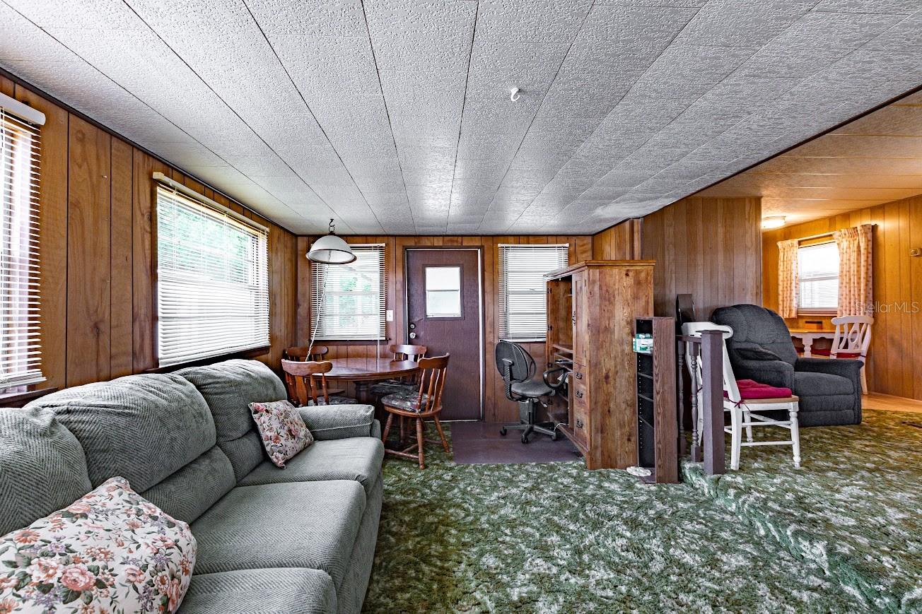 BETMAR ACRES - Residential