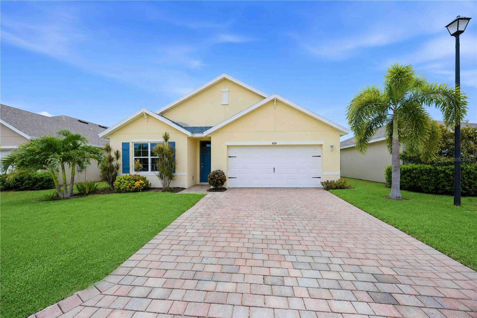 4219 MANATEE LANE