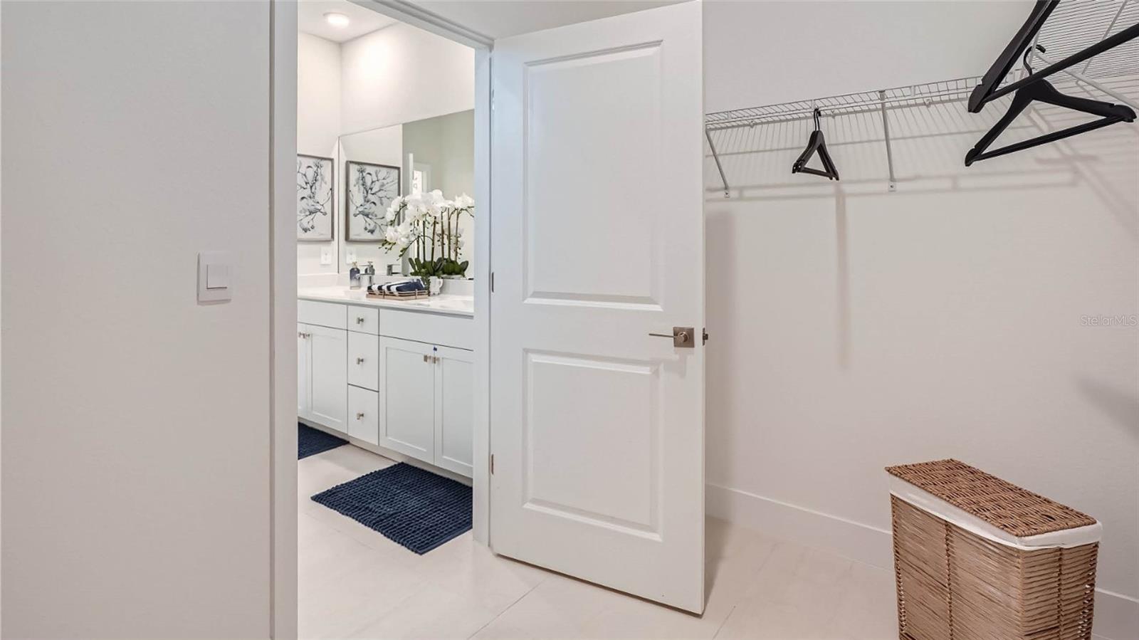 MOCKINGBIRD RESERVE AT WINDING OAKS - Residential