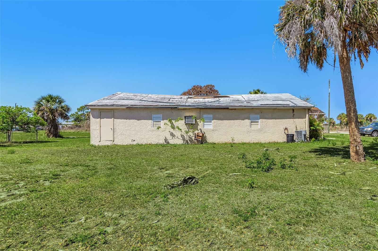 23090 RAILROAD AVENUE, ALVA, FL, 33920/$25,000 4 23090 RAILROAD AVENUE