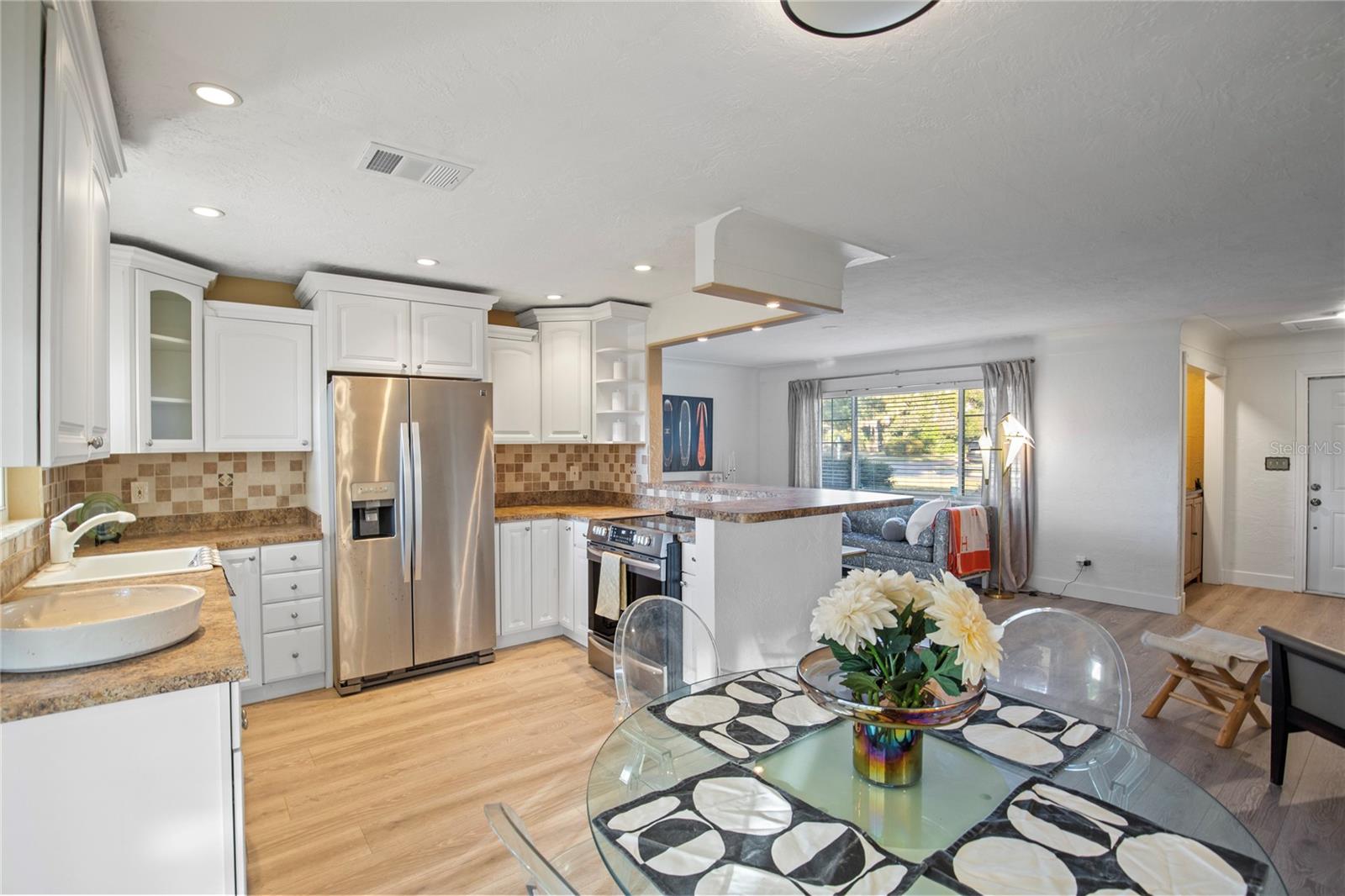 METZ-SAVAGE REP - Residential