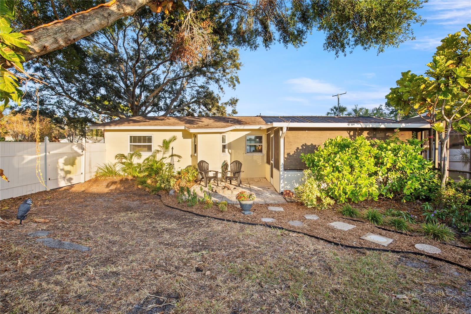 METZ-SAVAGE REP - Residential