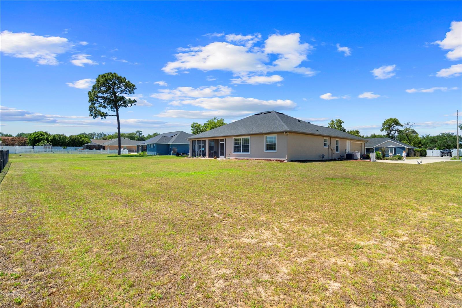 DEER PATH ESTATE - Residential