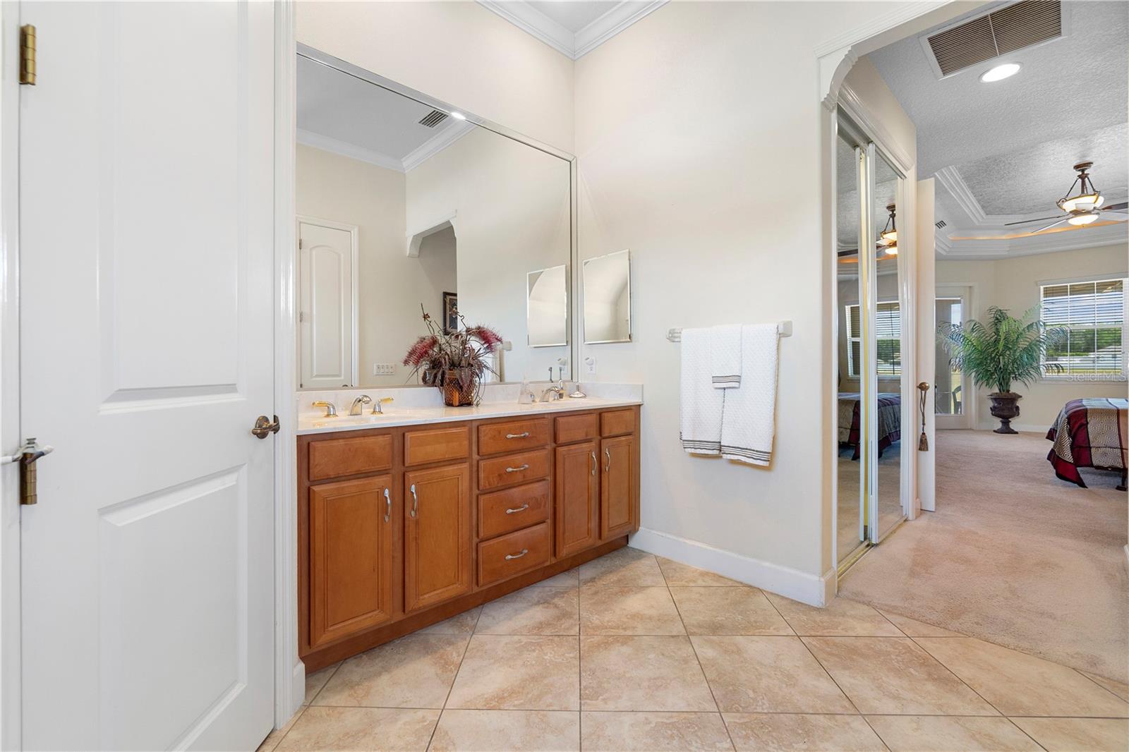 DEER PATH ESTATE - Residential