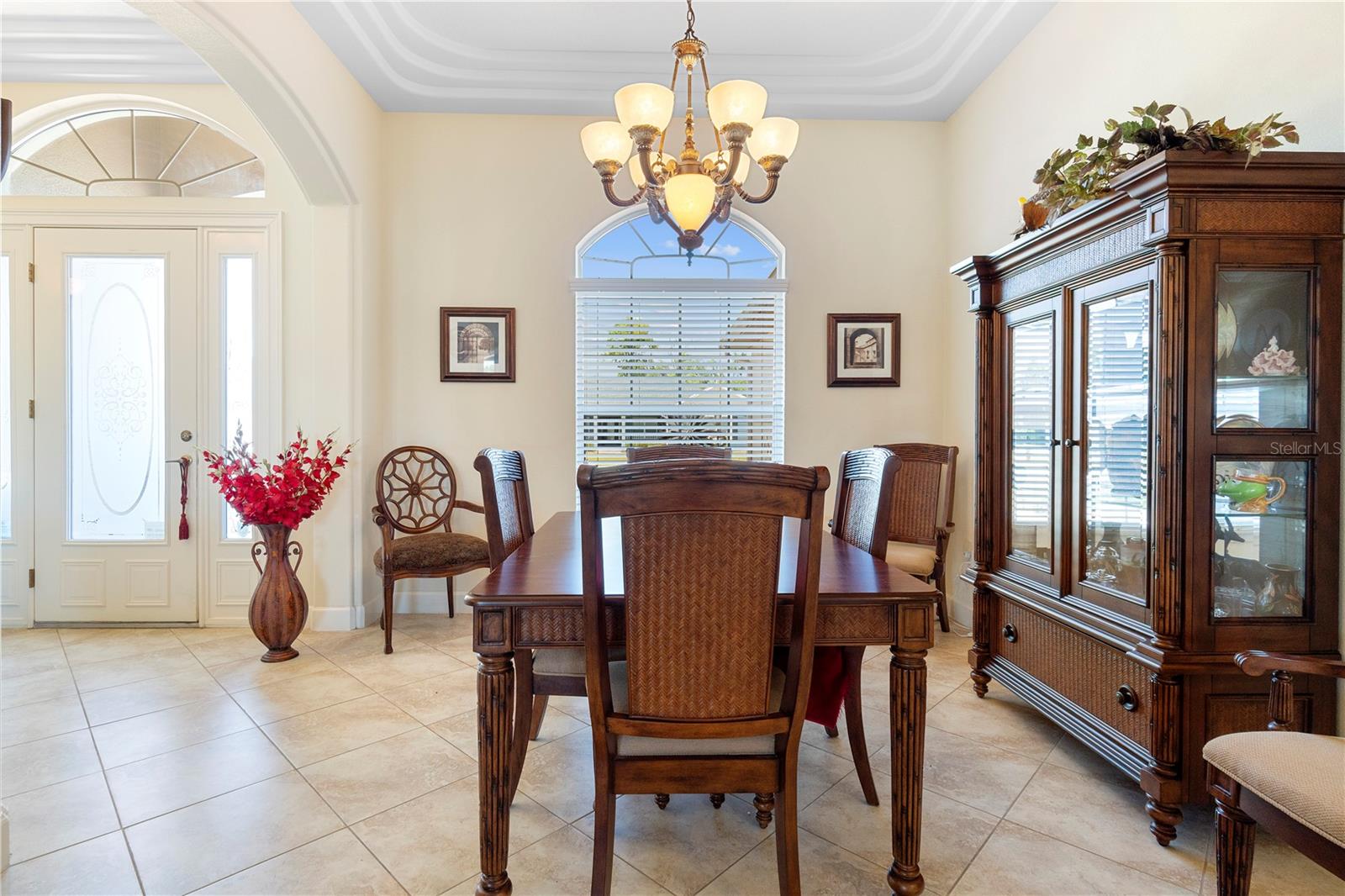 DEER PATH ESTATE - Residential