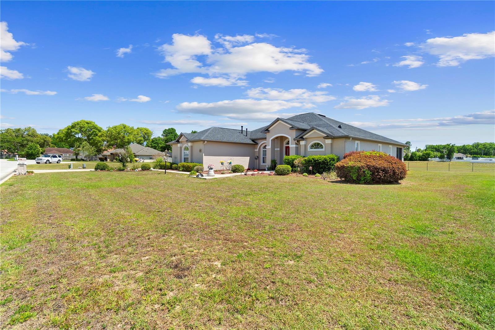 DEER PATH ESTATE - Residential