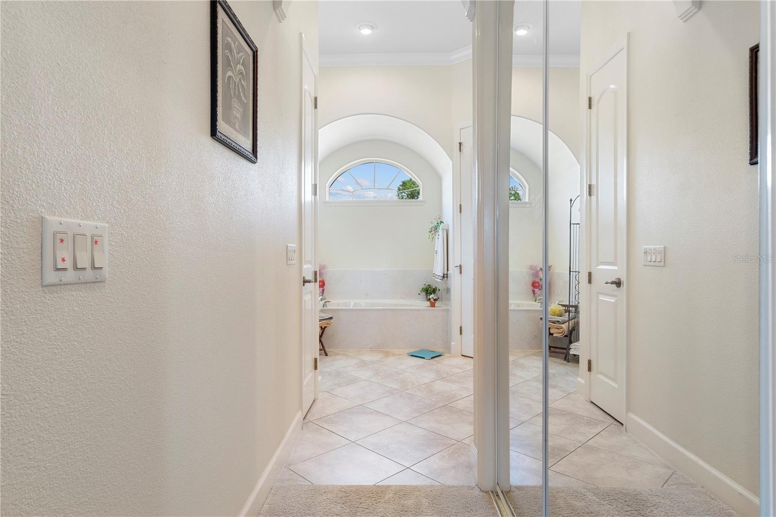 DEER PATH ESTATE - Residential