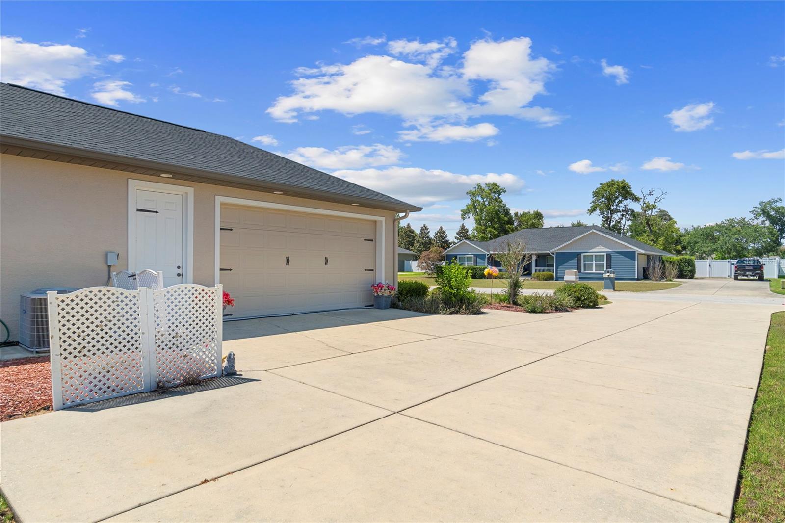 DEER PATH ESTATE - Residential