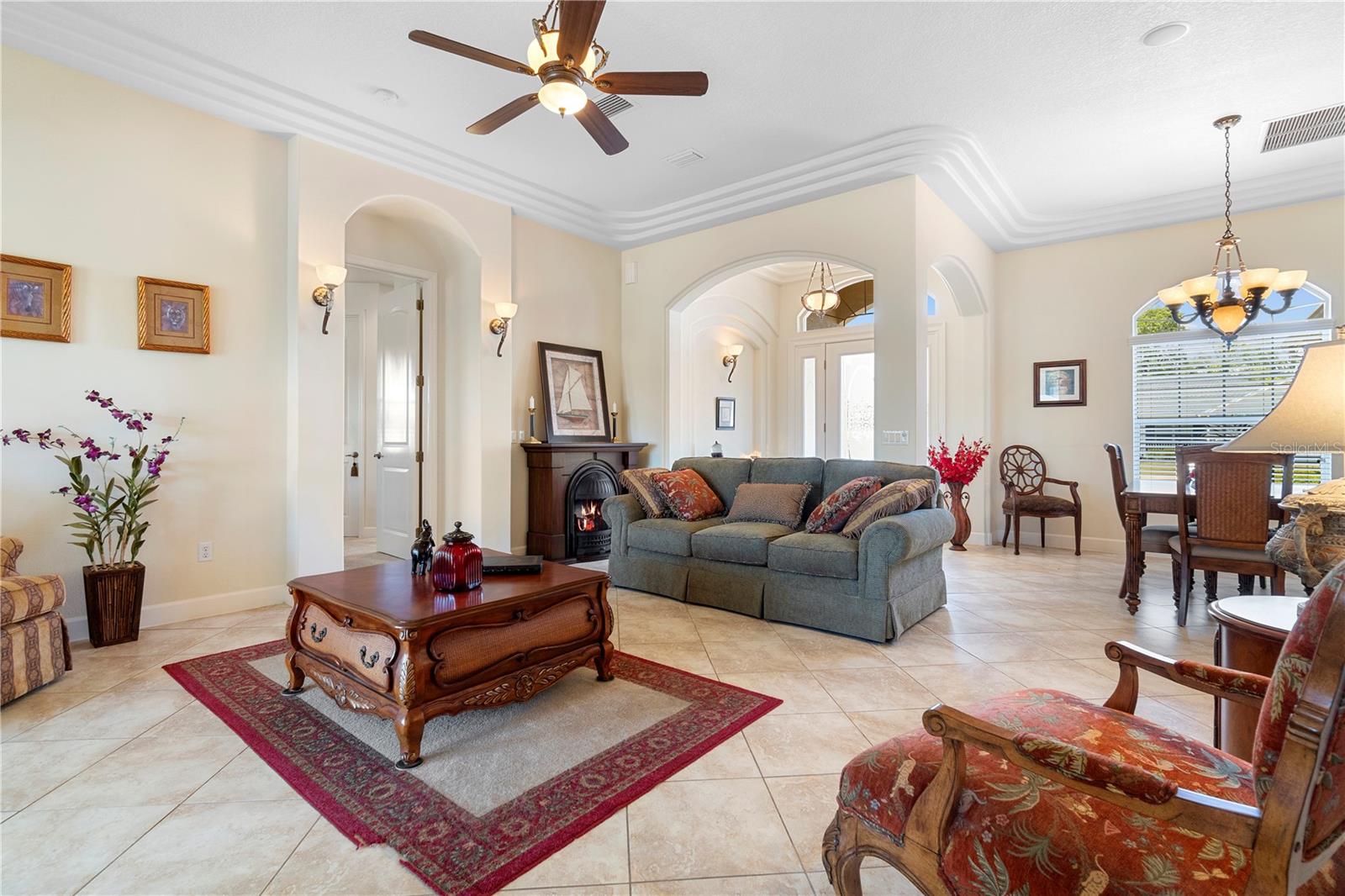 DEER PATH ESTATE - Residential