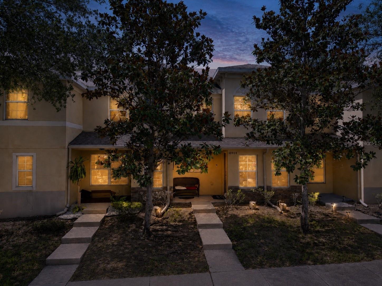 10928 KEYS GATE DR