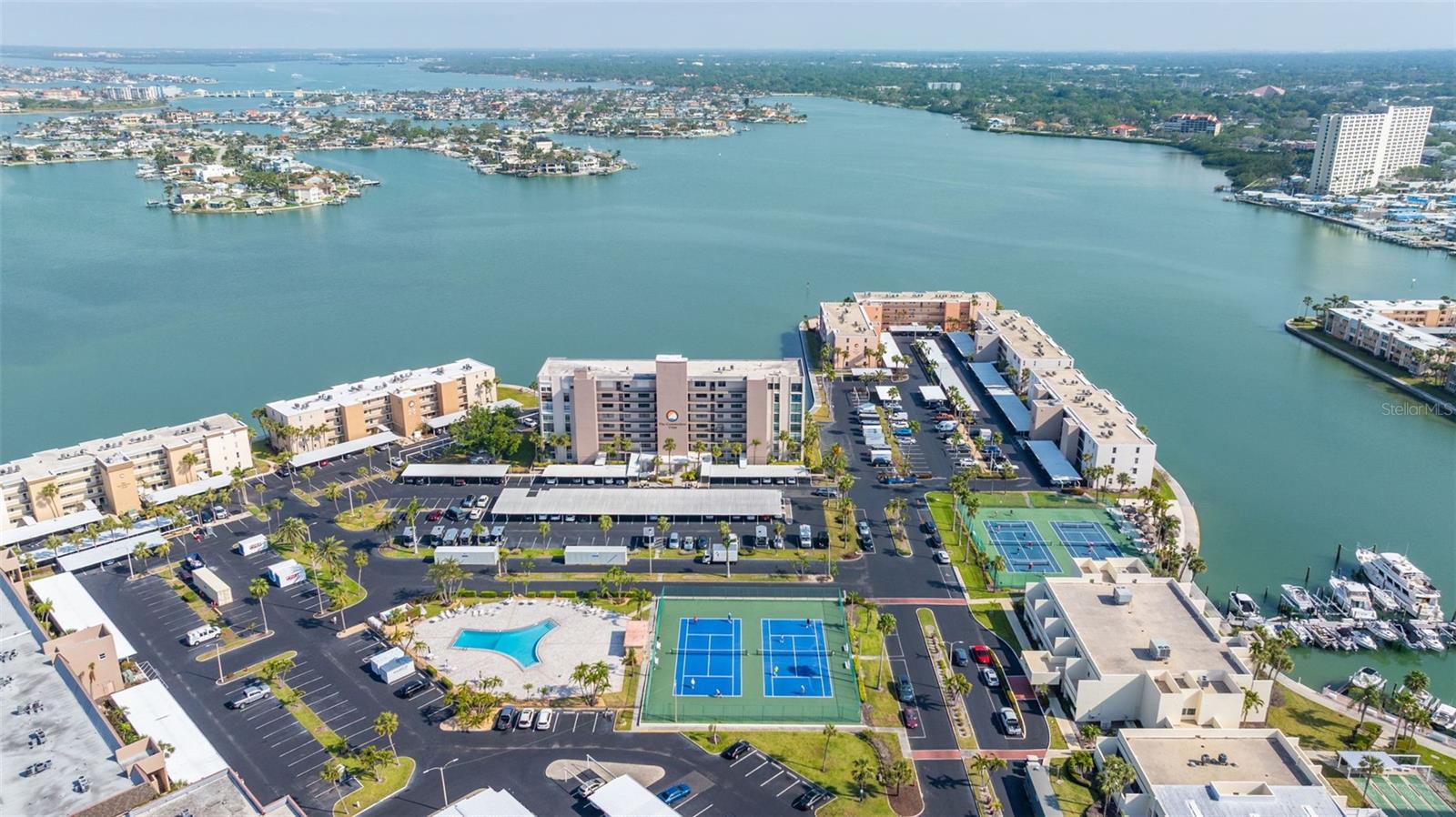 BAY ISLAND GROUP 15 - Residential