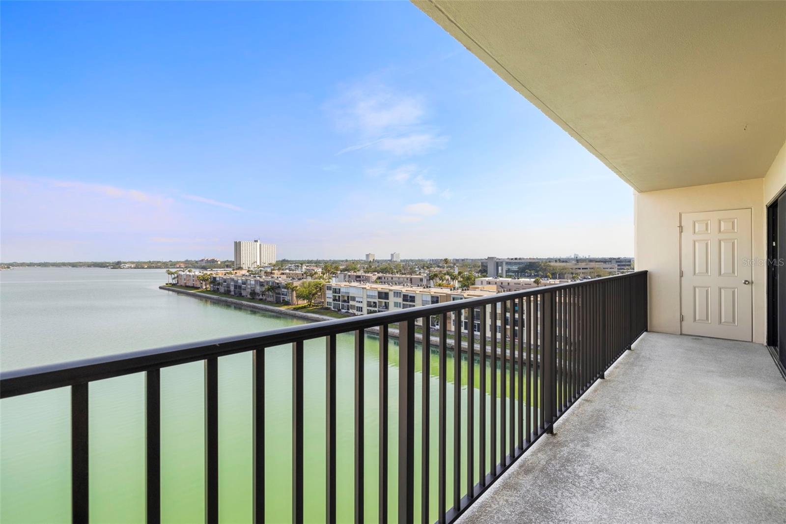 7300 SUN ISLAND DRIVE S 605