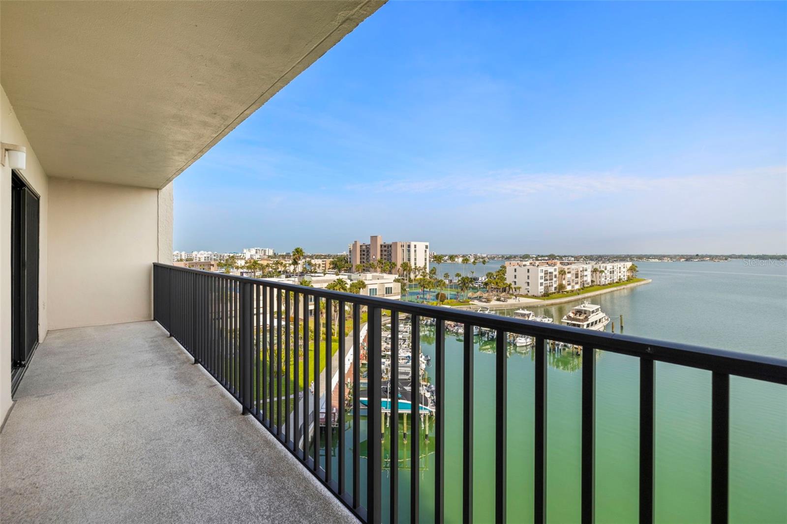 BAY ISLAND GROUP 15 - Residential