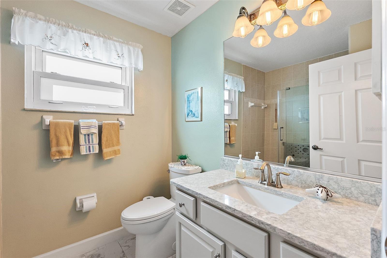 TIERRA VERDE - Residential