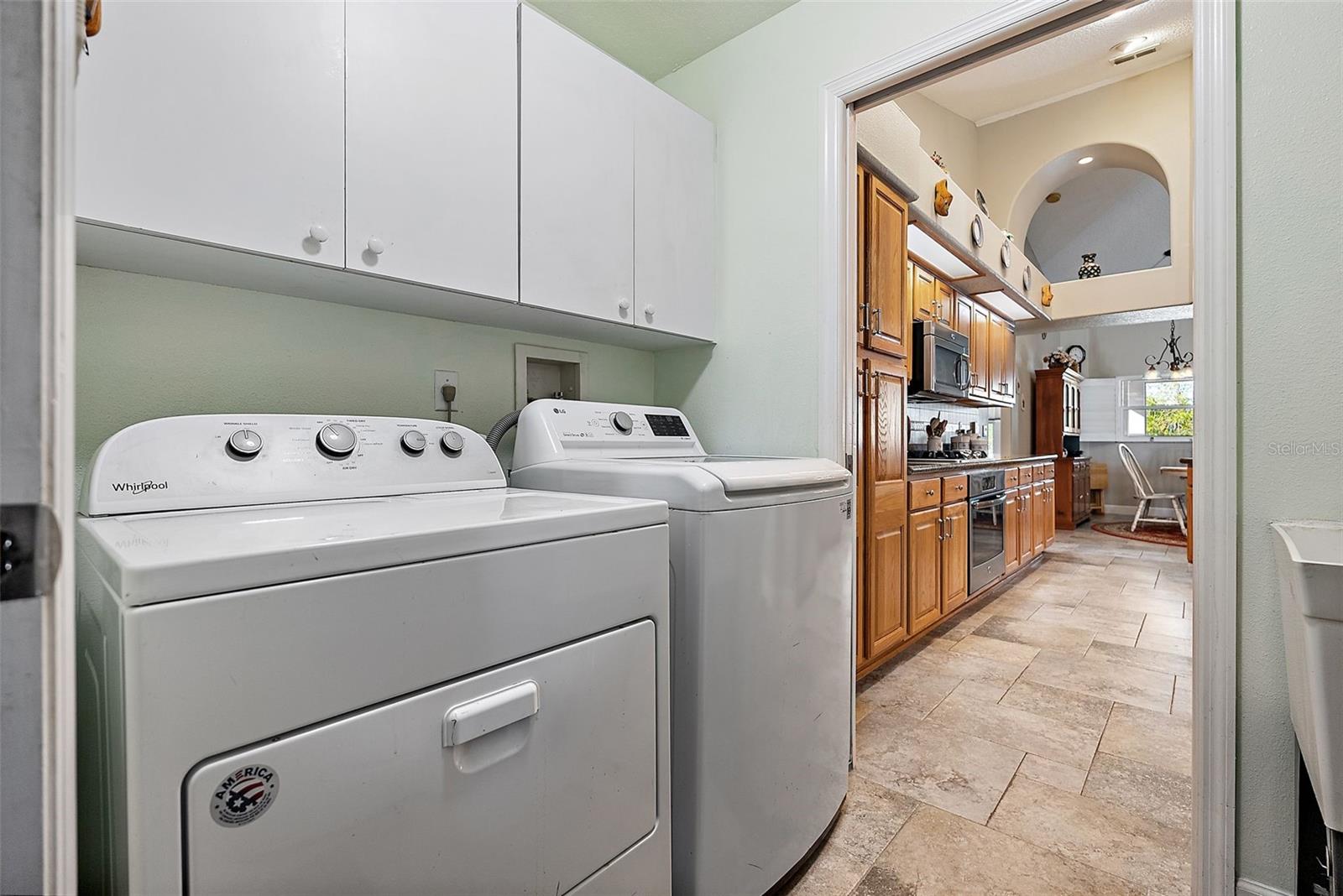 TIERRA VERDE - Residential