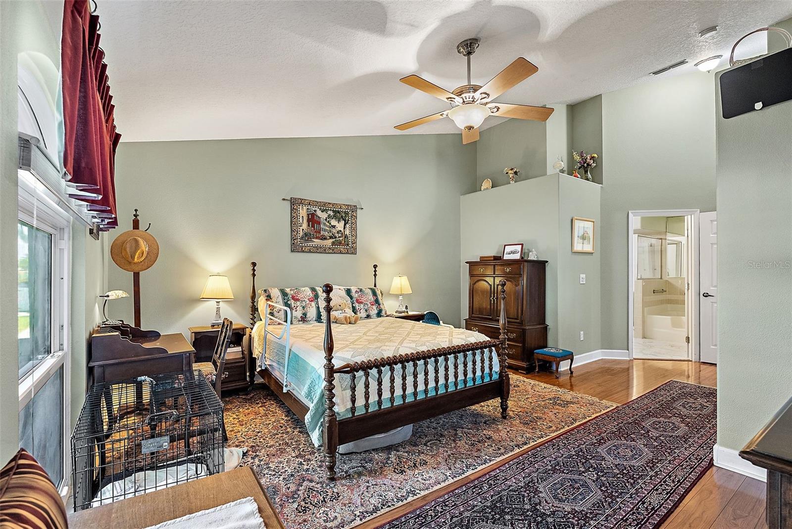 TIERRA VERDE - Residential