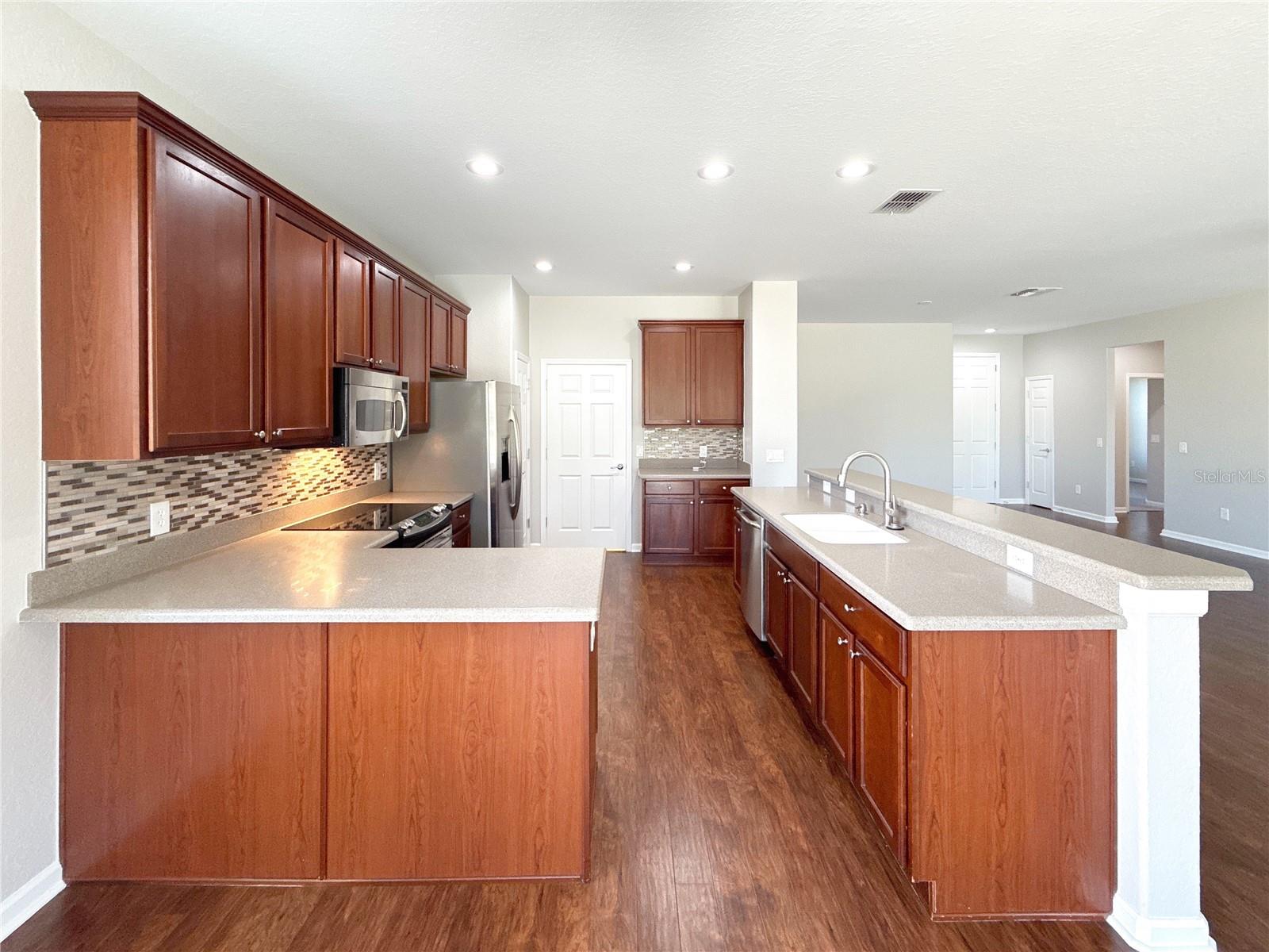 STONE CREEK BY DEL WEBB-SEBASTIAN - Residential