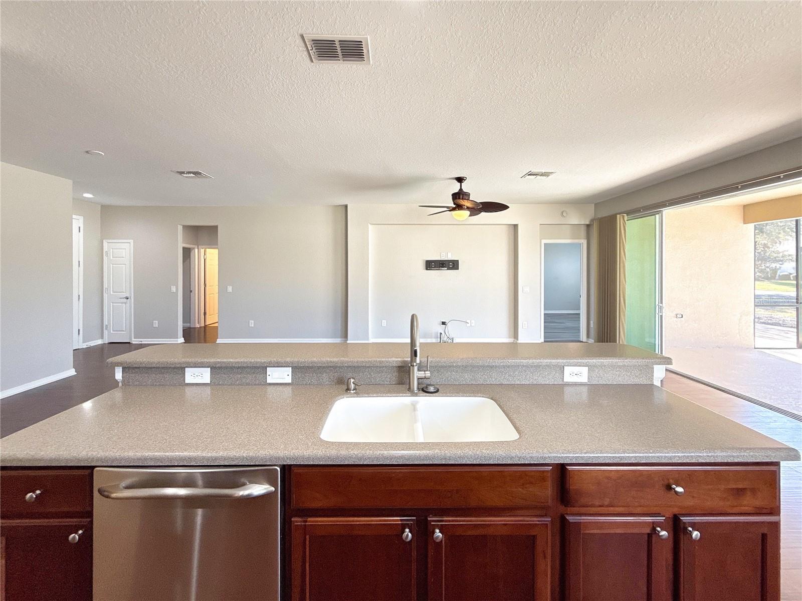 STONE CREEK BY DEL WEBB-SEBASTIAN - Residential