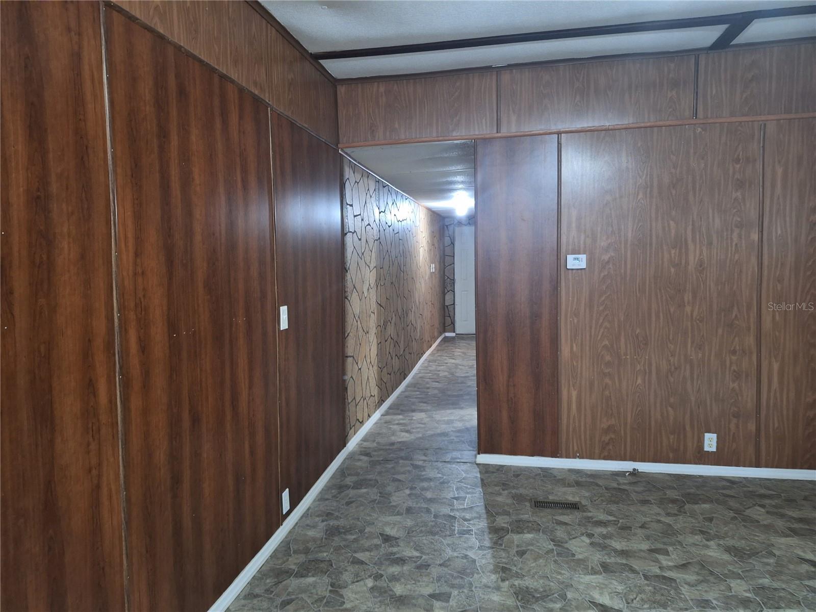 HOBBY HILL - Residential