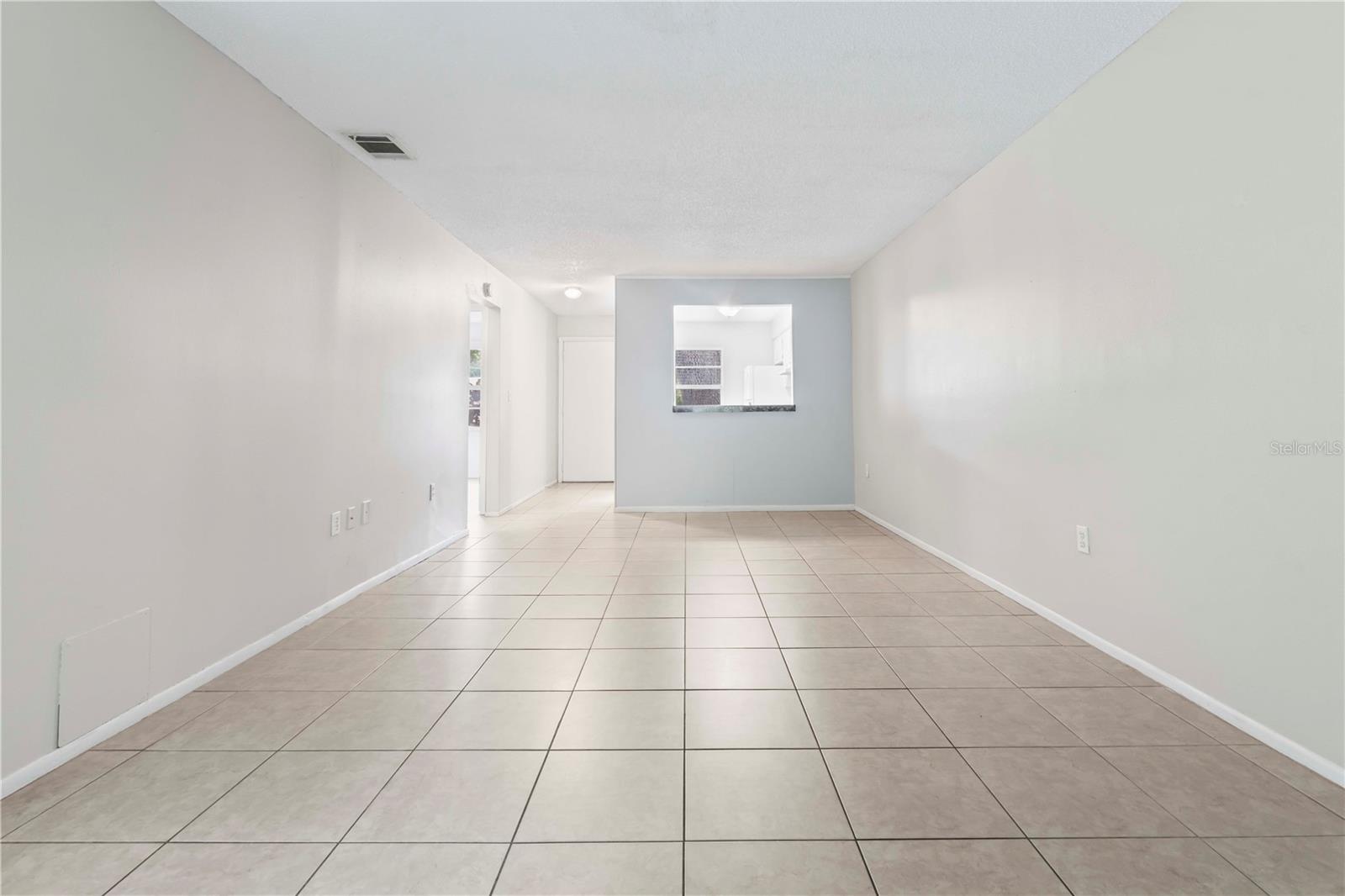 DEERWOOD GARDENS UNIT ONE - Residential