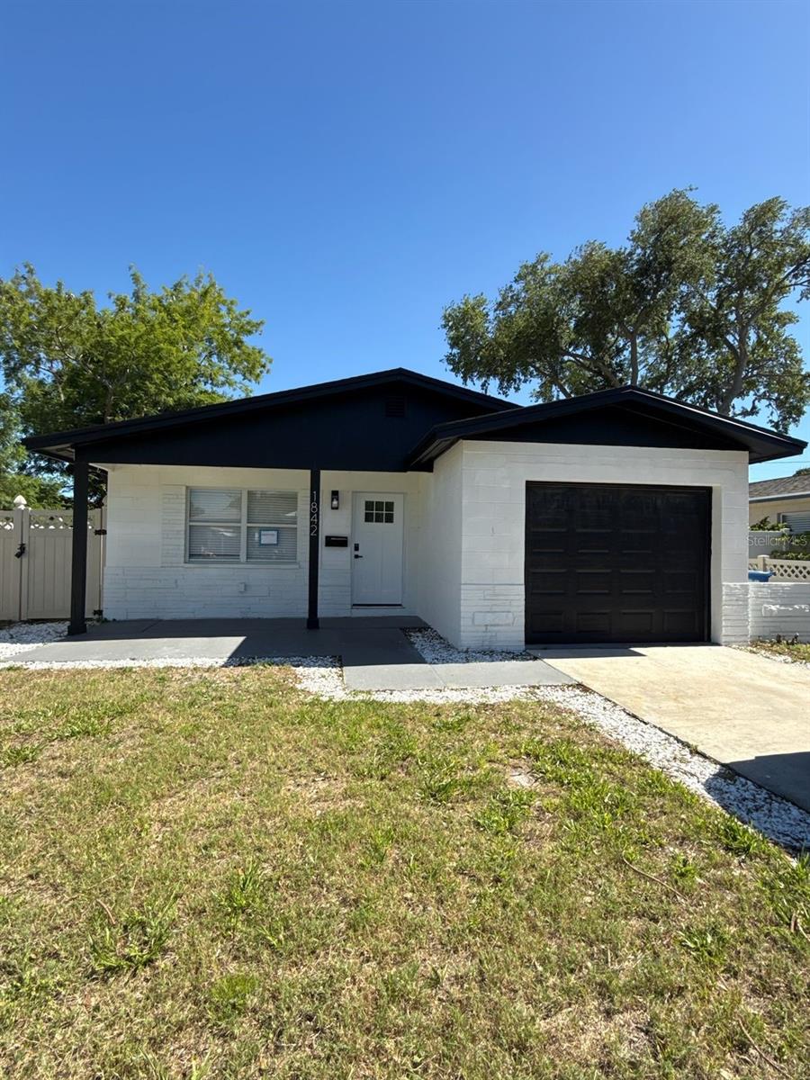 SHOREACRES CENTER - Residential