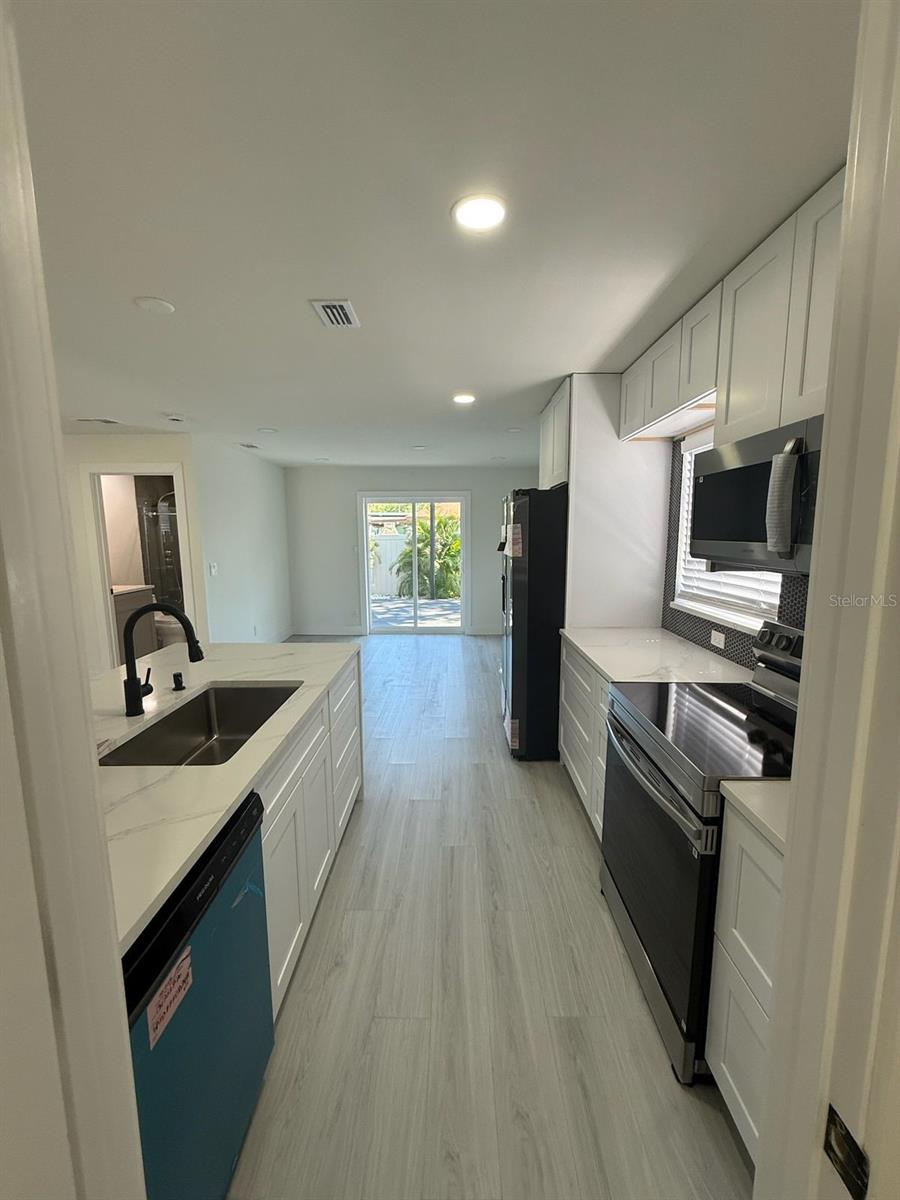 SHOREACRES CENTER - Residential