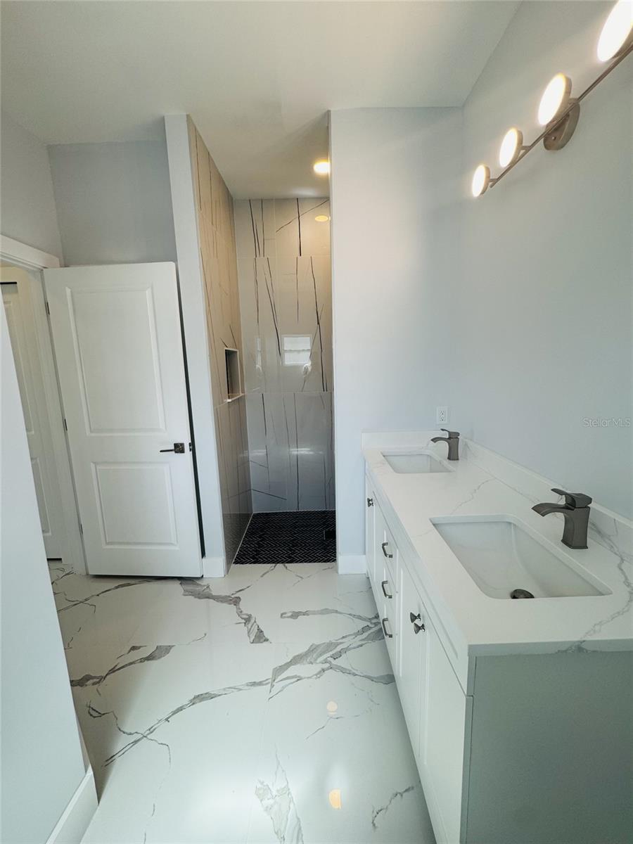 GREENBRIAR - Residential