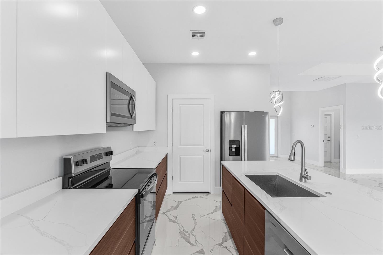 GREENBRIAR - Residential