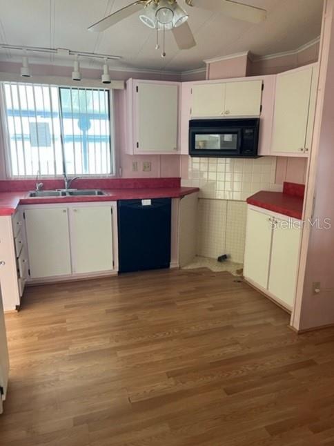 LADY LAKE ORANGE BLOSSOM GARDENS UNIT 05 - Residential