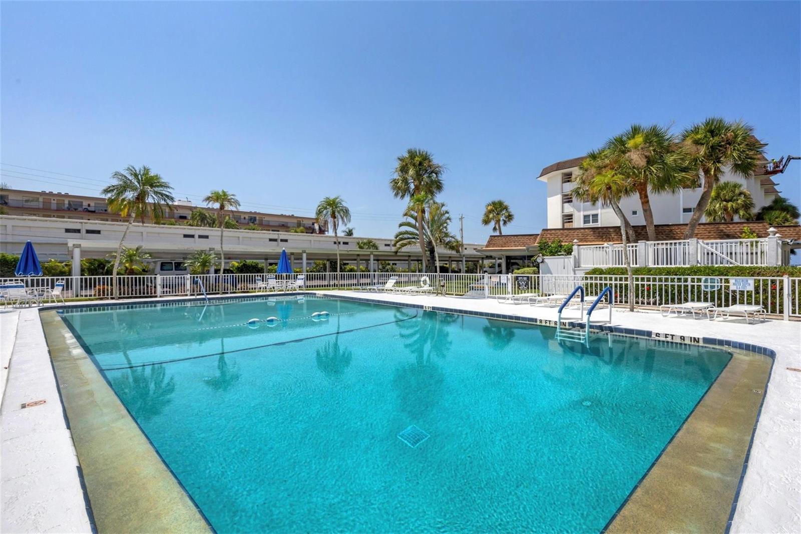 LIDO HARBOUR SOUTH - Residential