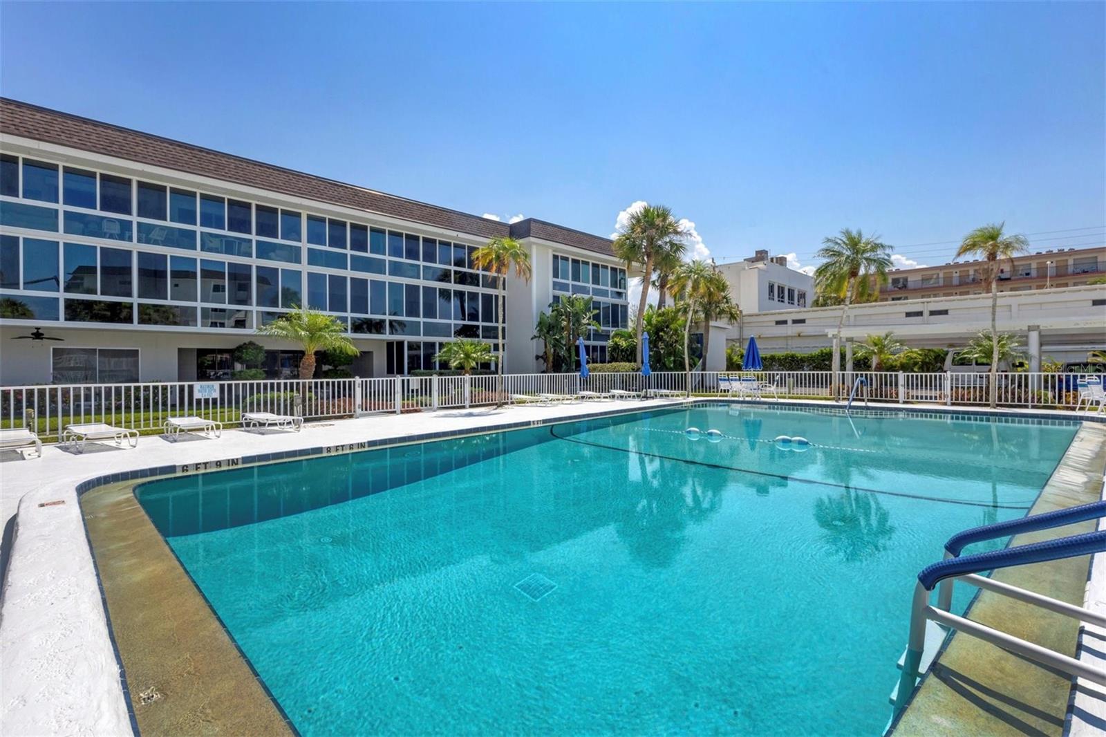 LIDO HARBOUR SOUTH - Residential