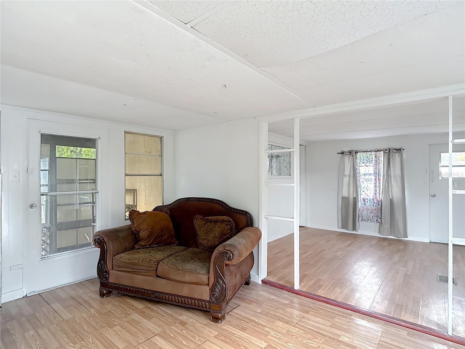 6526 CHAR LANE