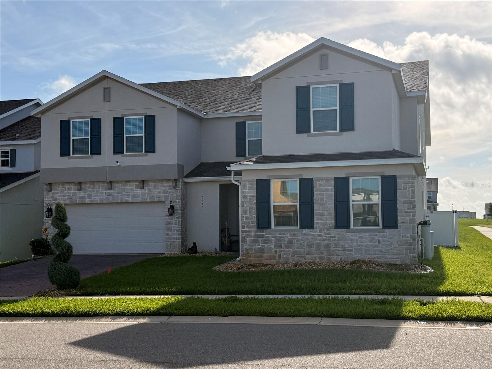 6990 ROLLING GARDENS LOOP