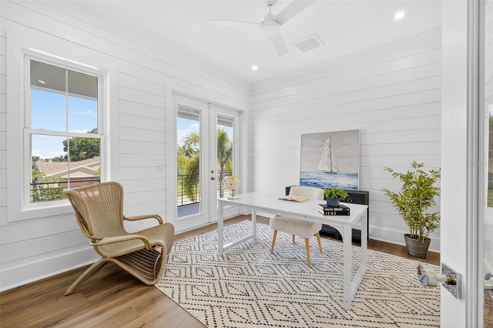 VENETIAN ISLES - Residential