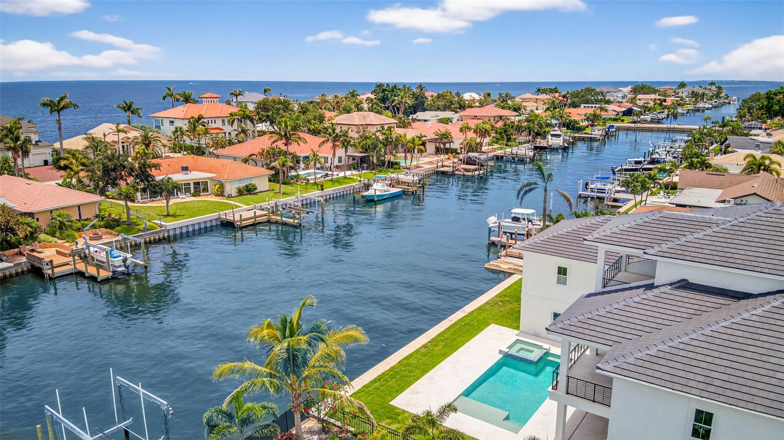 VENETIAN ISLES - Residential