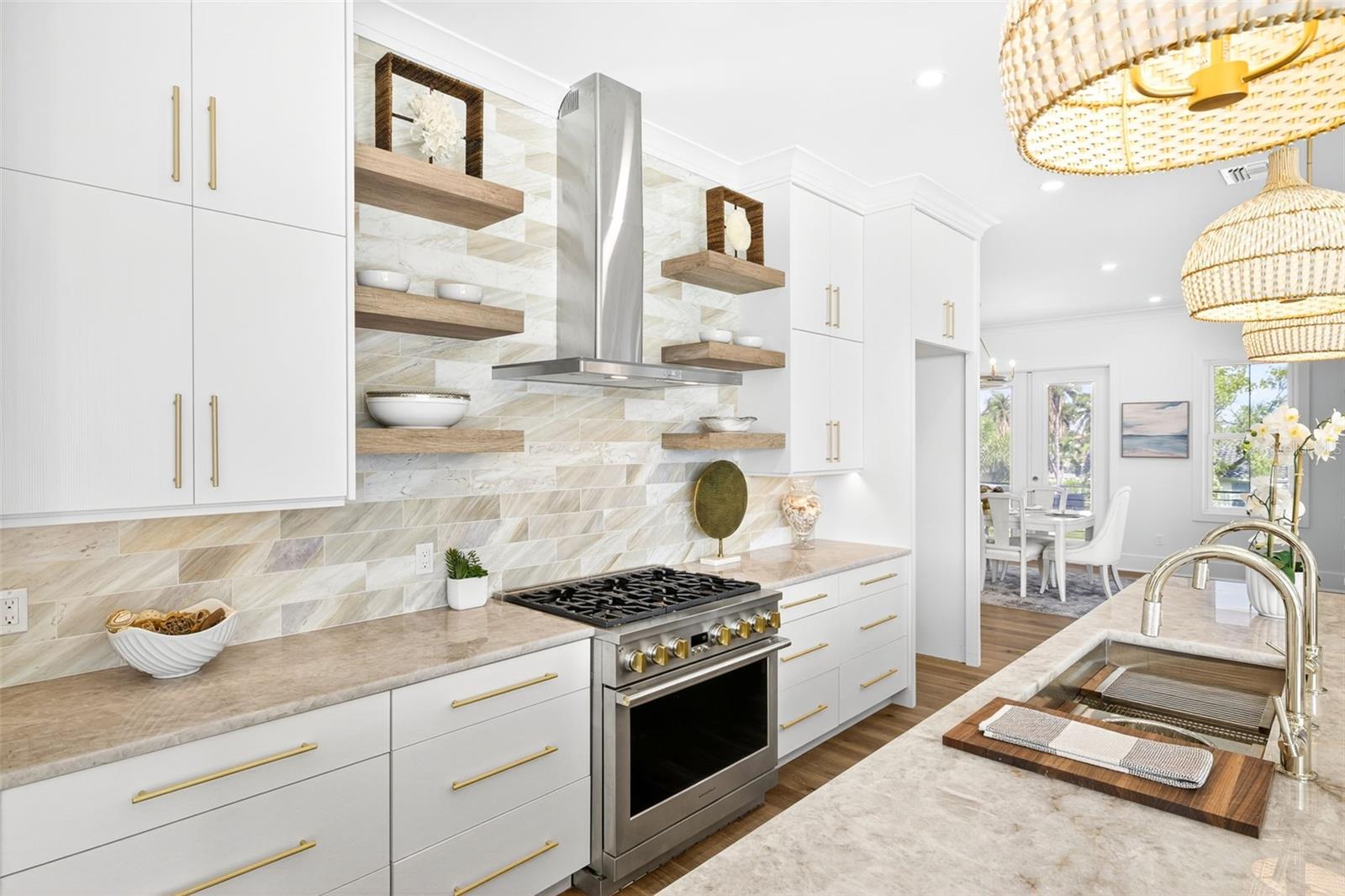 VENETIAN ISLES - Residential