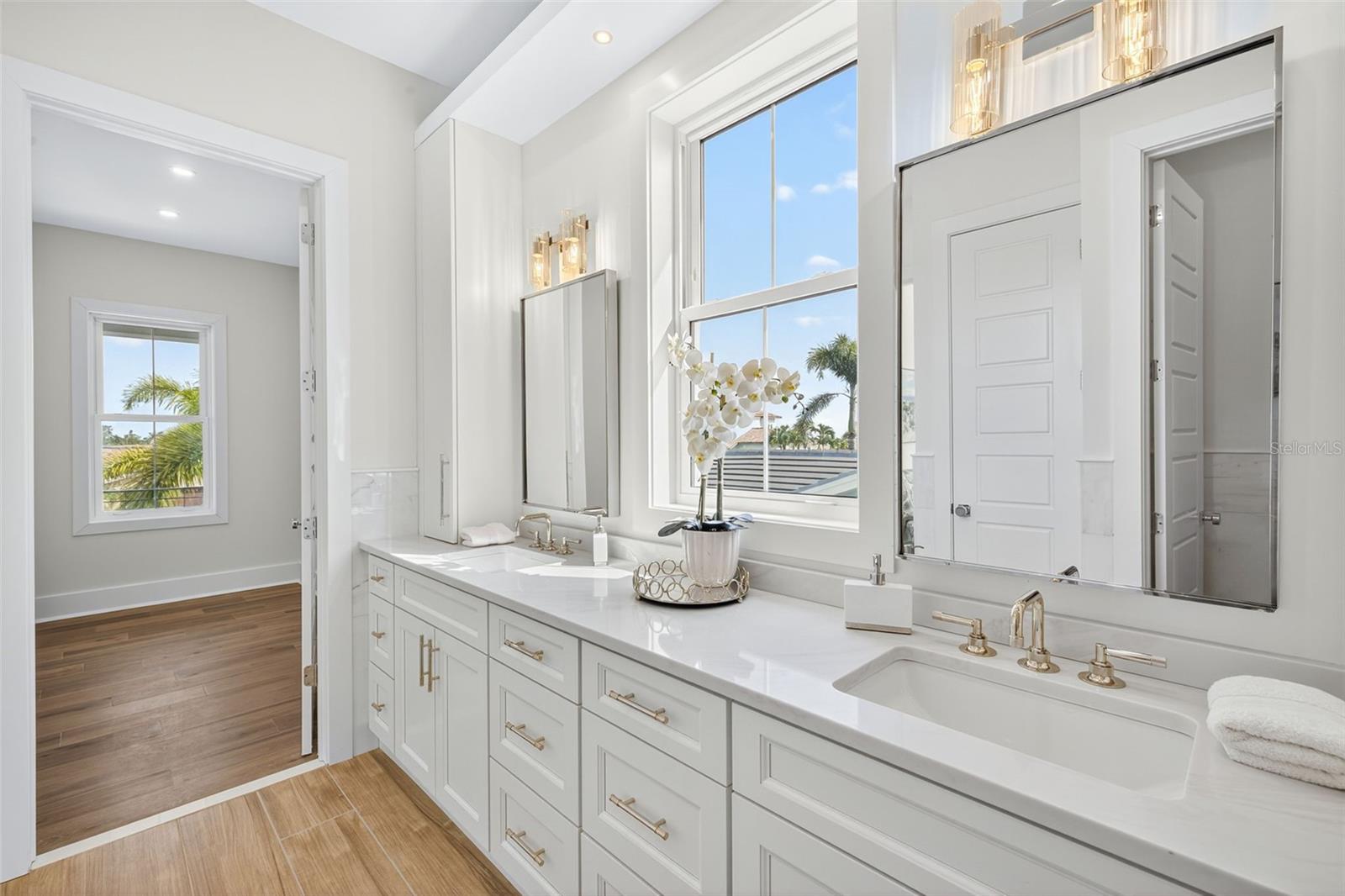 VENETIAN ISLES - Residential